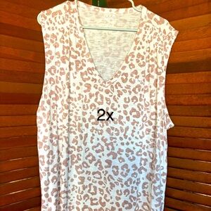 Women's Sleeveless Leopard Print Top